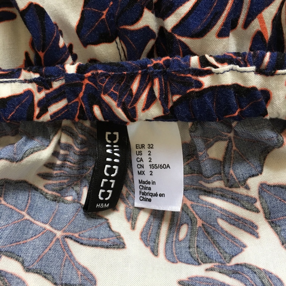 [DIVIDED By H&M] Floral Romper - Picture 3 of 5
